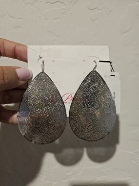 Silver Textured Teardrop Earrings - Women Jewelry